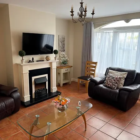 Сasa de vacaciones Kerry Homes At The Village