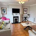 Kerry Homes At The Village Tatil Evi Killarney