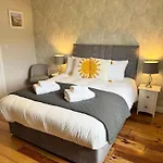 Kerry Homes At The Village Tatil Evi Killarney