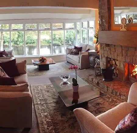 Kerry Homes At The Village بيت للعطل كيلارني